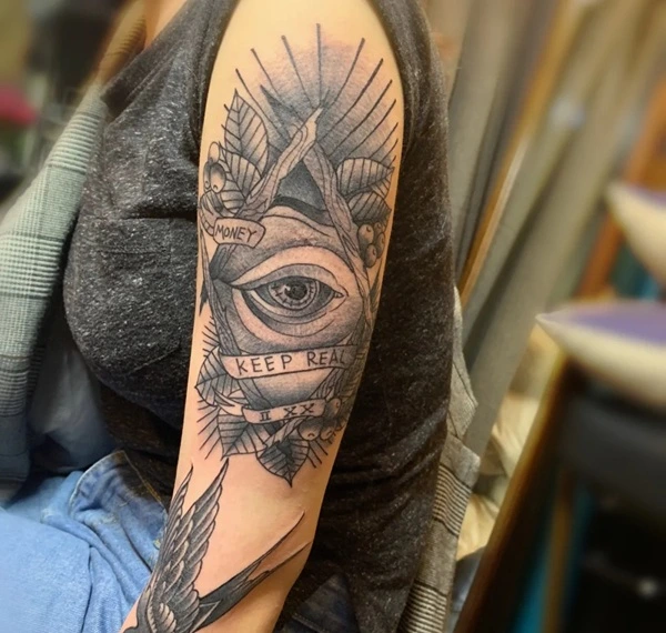 Hình xăm mắt thần nữ mini tinh xảo