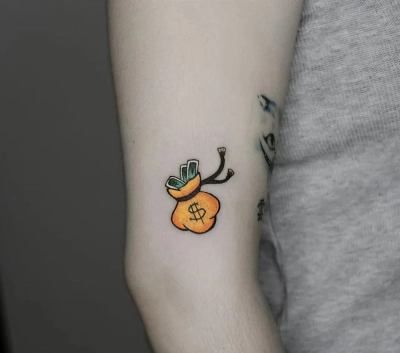 Hình xăm mini phong thủy dành cho nam