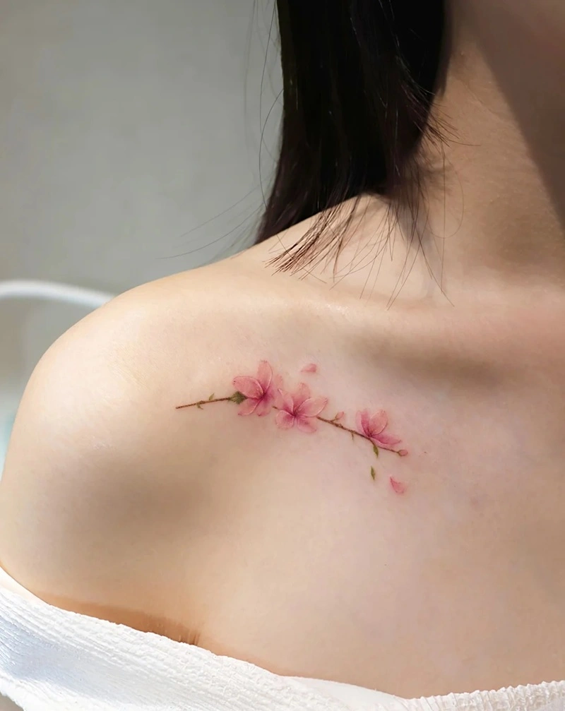 Hình xăm mini phong thủy phối họa tiết