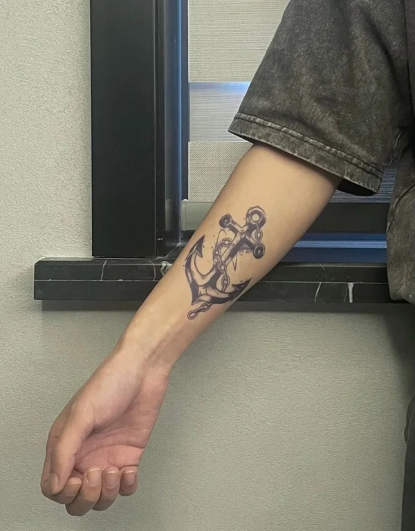 Hình xăm mỏ neo nam độc đáo mới lạ