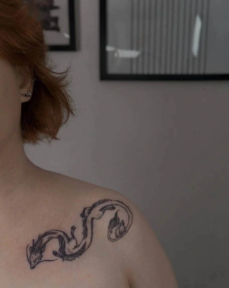 Hình xăm rồng mini nhẹ nhàng