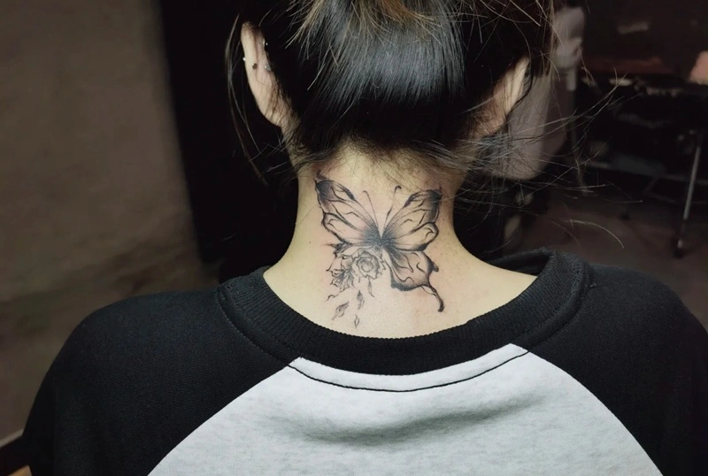 Hình xăm sau gáy phong thủy đẹp tinh tế