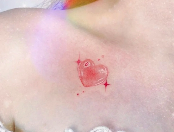 Hình xăm trái tim 3D dành cho nữ