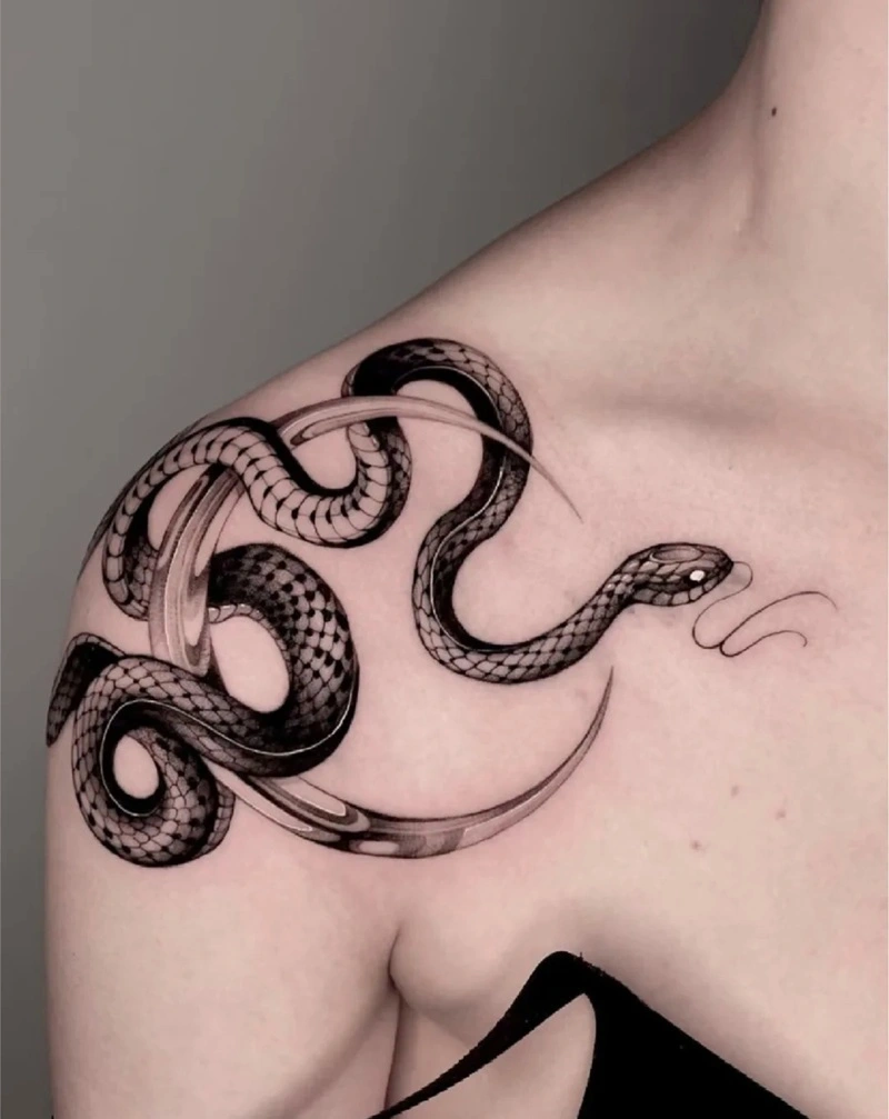 Hình xăm vai phong thủy phối màu đẹp