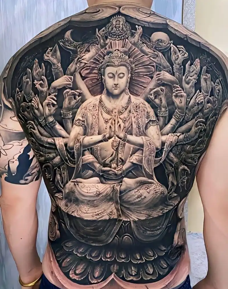 Tattoo Phật Bà Quan Âm ở lưng