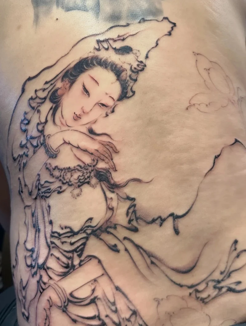 Tattoo Quan Âm Bồ Tát bản mảnh tinh tế