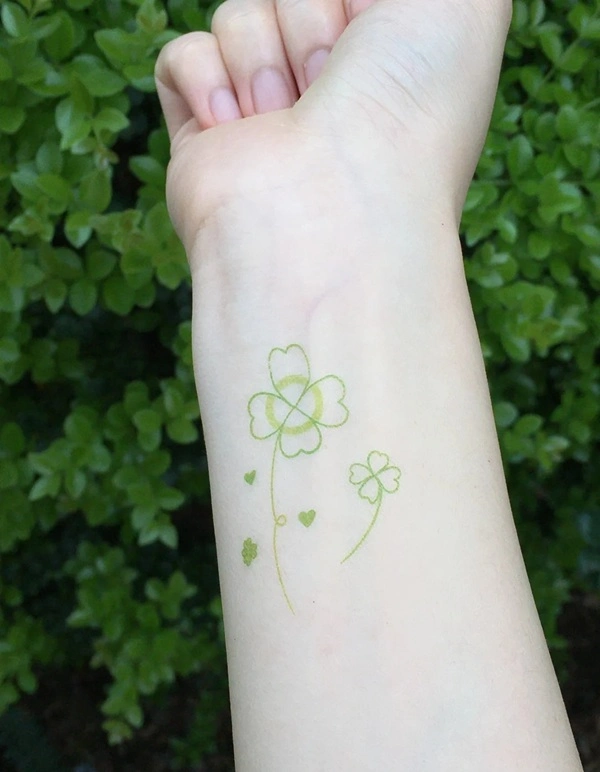 Tattoo biểu tượng may mắn mini