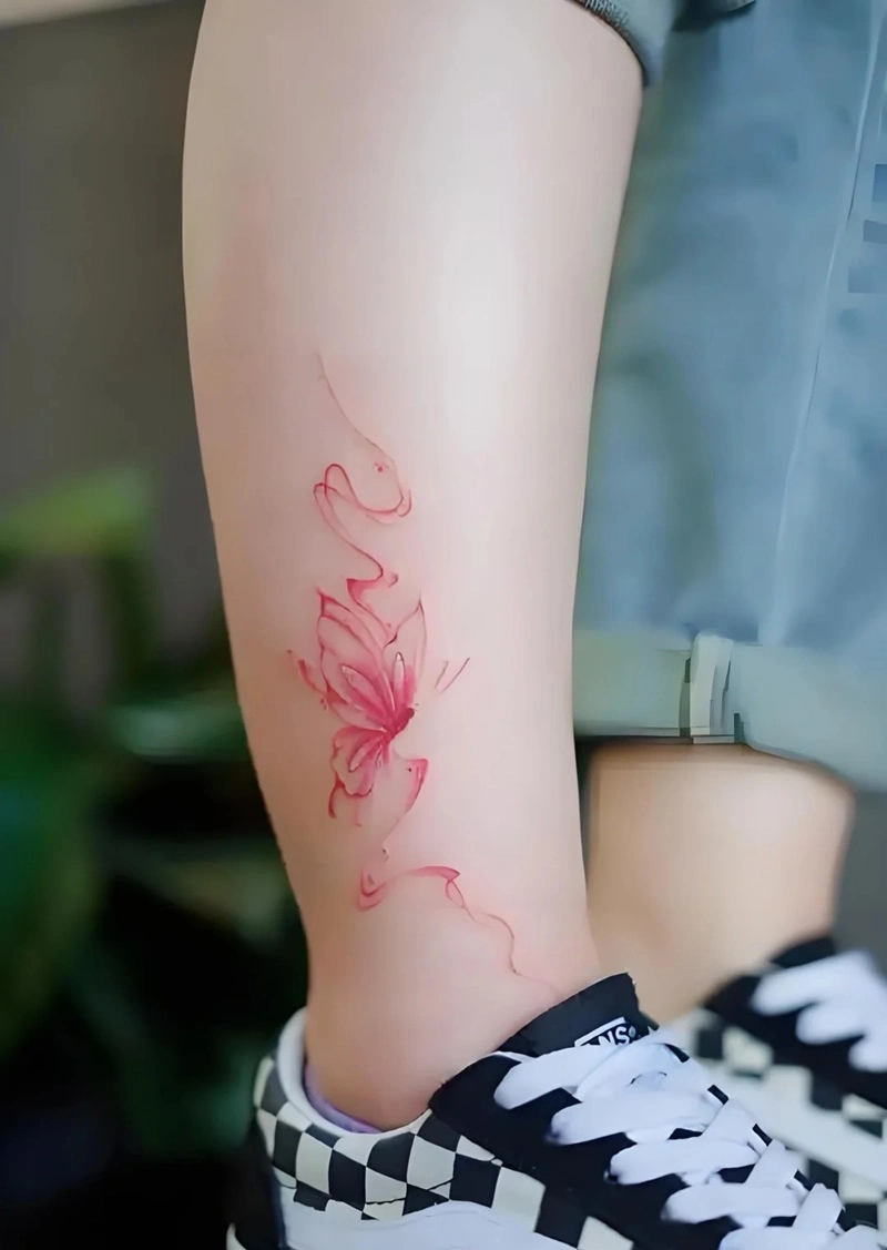 Tattoo chân phong thủy hài hòa màu sắc