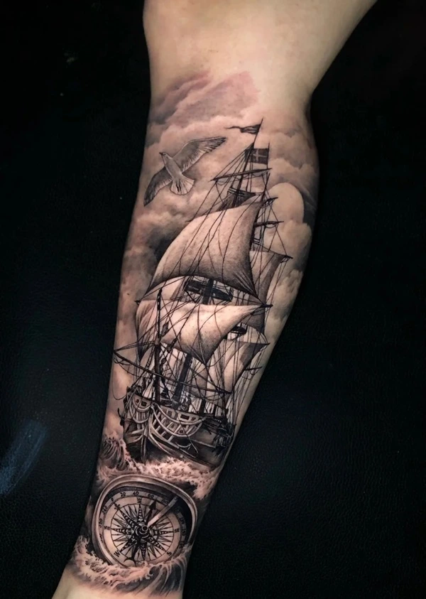 Tattoo chiến hạm nam phong trần mạnh mẽ