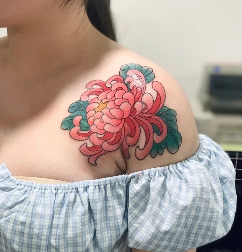 Tattoo hoa cúc nữ mềm mại quyến rũ