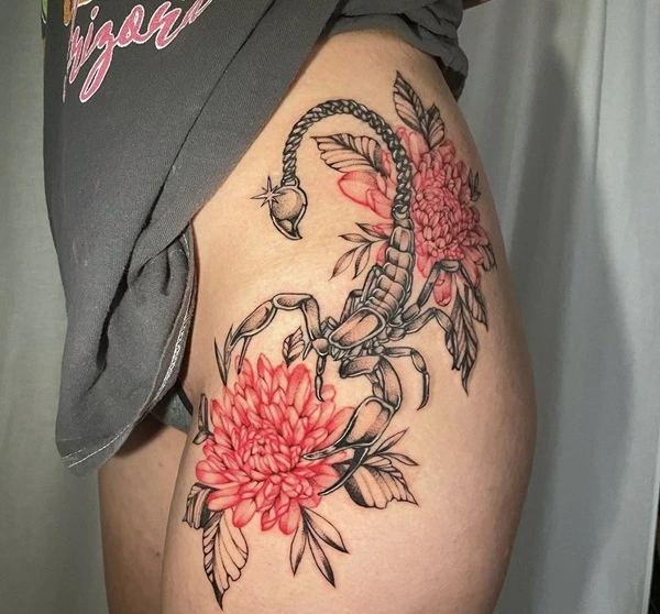 Tattoo hoa lá linh vật ý nghĩa bảo hộ