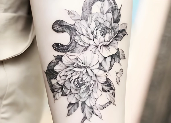 Tattoo hoa lá và linh vật watercolor