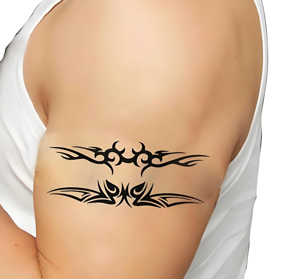 Tattoo ký hiệu nam đường nét mạnh mẽ