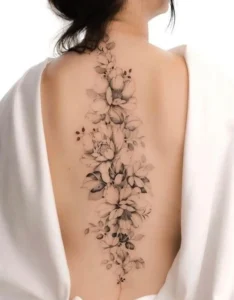 Tattoo lưng phong thủy hợp tuổi
