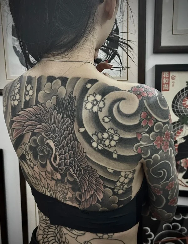 Tattoo lưng phong thủy ý nghĩa sâu sắc