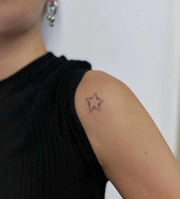 Tattoo ngôi sao phong thủy bản mảnh