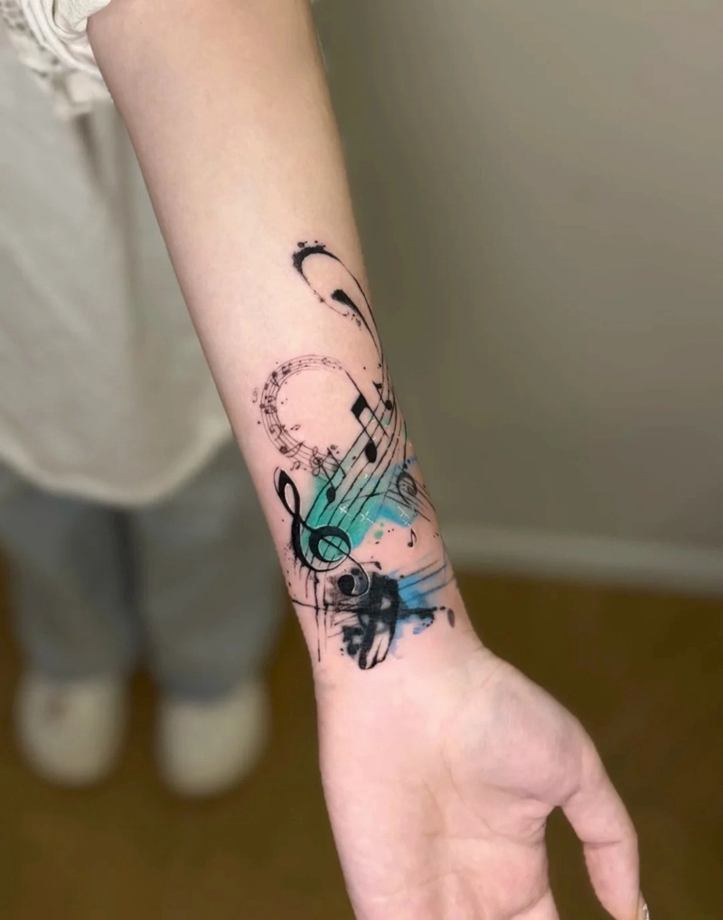 Tattoo nốt nhạc nữ bản mảnh đẹp