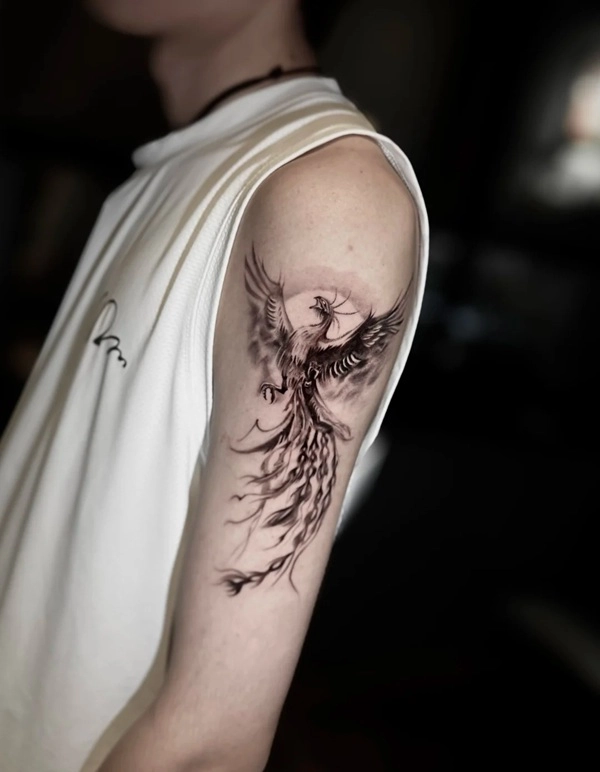 Tattoo phượng hoàng nam mạnh mẽ nhưng tinh tế