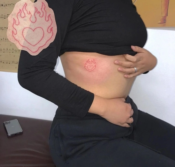 Tattoo trái tim mini cute cho nữ