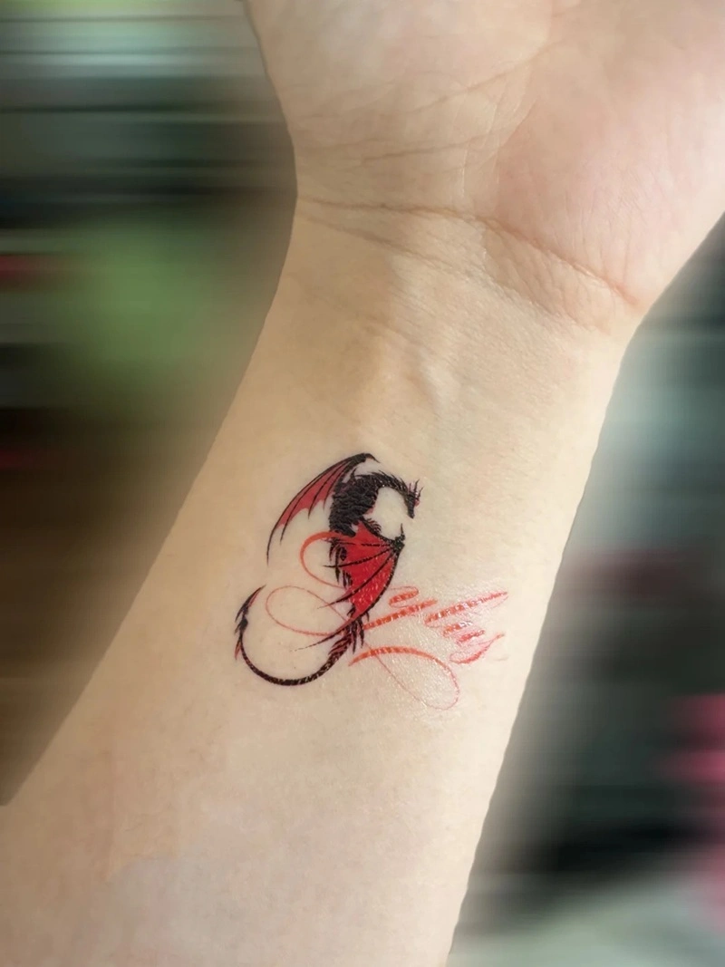 Tattoo tượng rồng mini siêu nhỏ