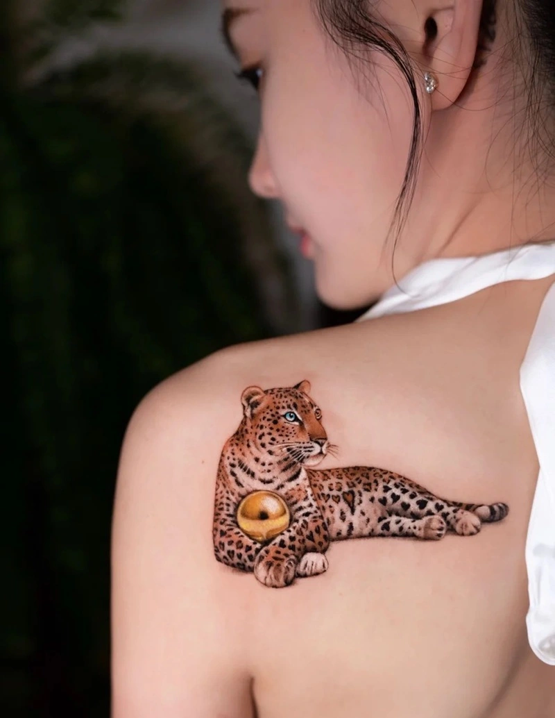 Tattoo vai phong thủy phong cách hiện đại