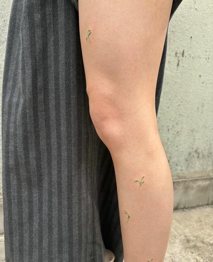 các hình xăm cây cỏ mini