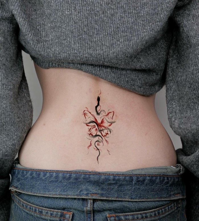 các hình xăm rắn mini nữ