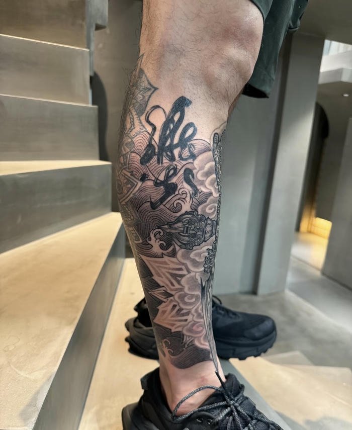 hình xăm chiến binh nam mang phong thái mạnh mẽ