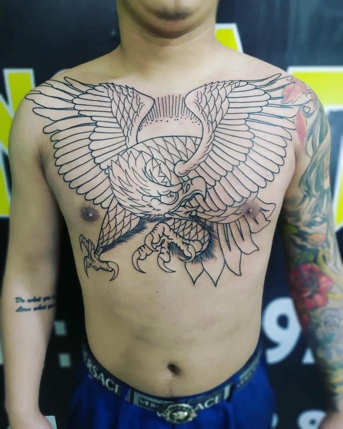 hình xăm đại bàng nam tượng trưng cho quyền lực hình xăm đại bàng nam tượng trưng cho quyền lực