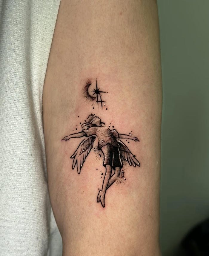 hình xăm kim loại nam thể hiện cá tính