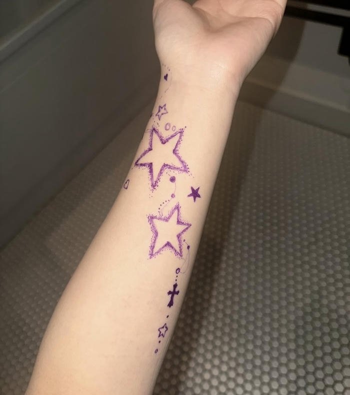 hình xăm sao ở tay hình xăm sao ở tay