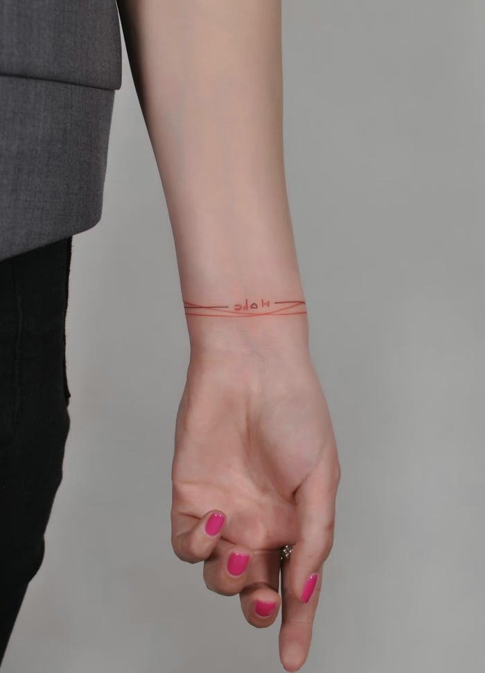 mẫu xăm vòng tay đơn giản