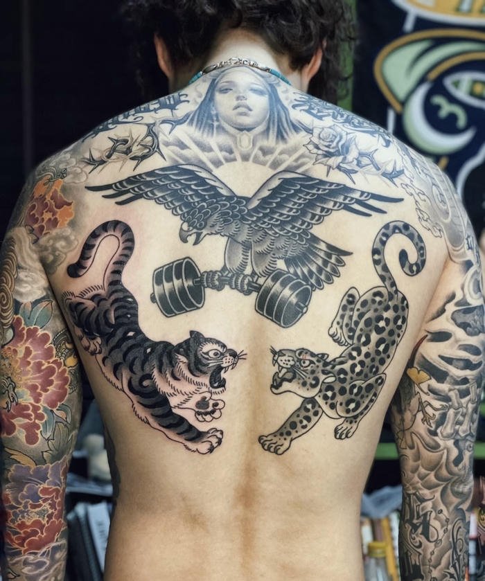 tattoo đại bàng nam thể hiện khí chất mạnh mẽ tattoo đại bàng nam thể hiện khí chất mạnh mẽ