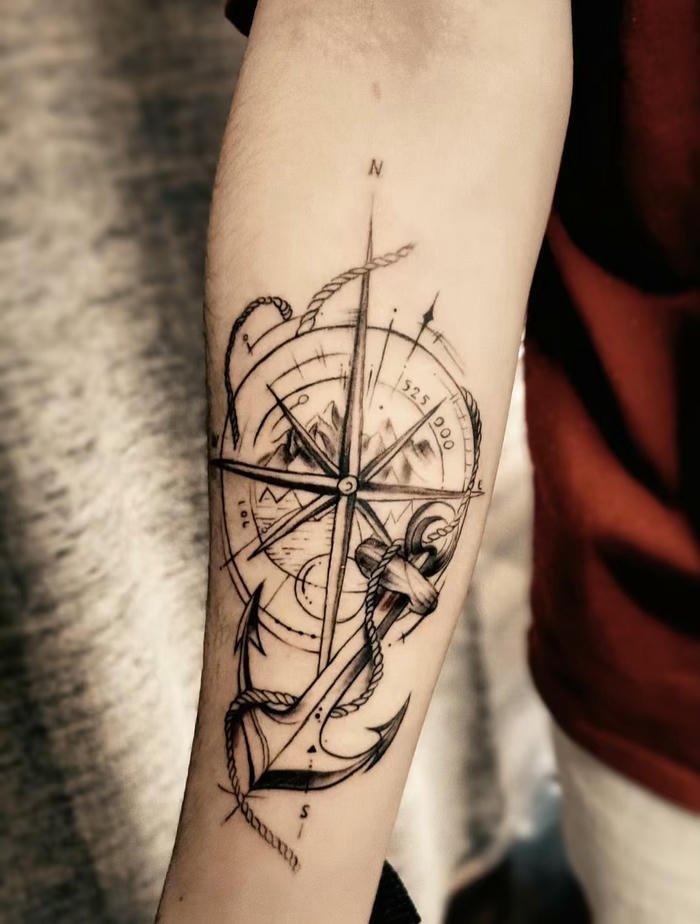 tattoo đồng hồ nam thể hiện ý chí vững vàng