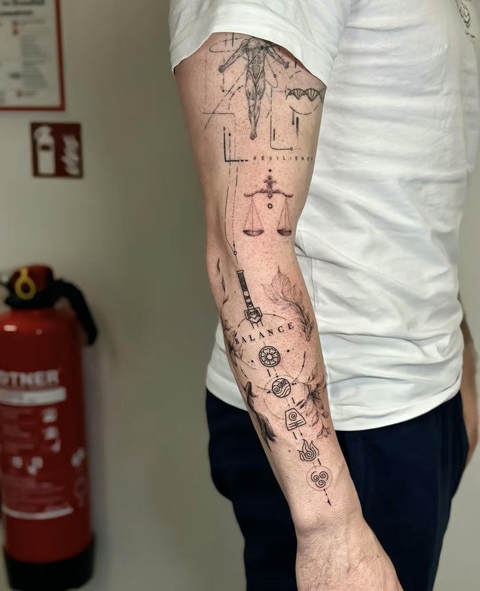 tattoo kim loại nam cá tính