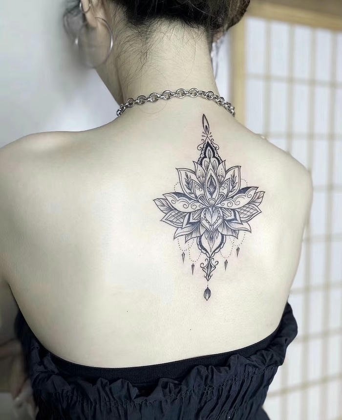 tattoo mandala đẹp nữ
