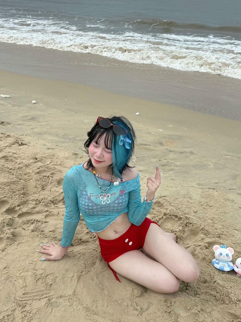 ảnh sex mèo simmy 21