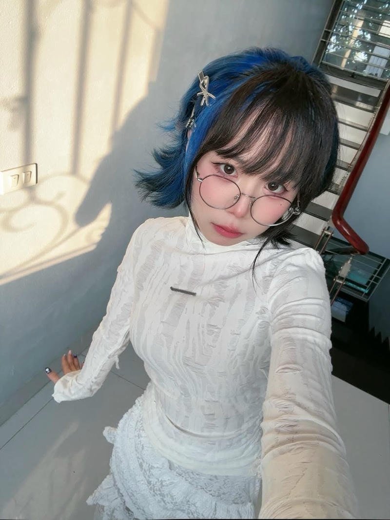 ảnh sex mèo simmy 31