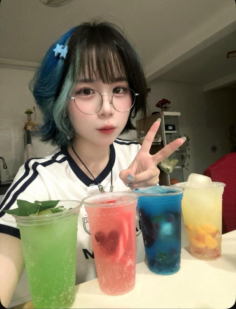 ảnh sex mèo simmy 6