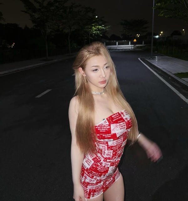 ảnh sex trần hà linh 8